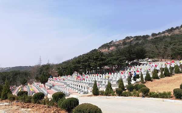 大连茏泉园公墓_大连旅顺口区茏泉园公墓_大连茏泉园公墓优惠价格